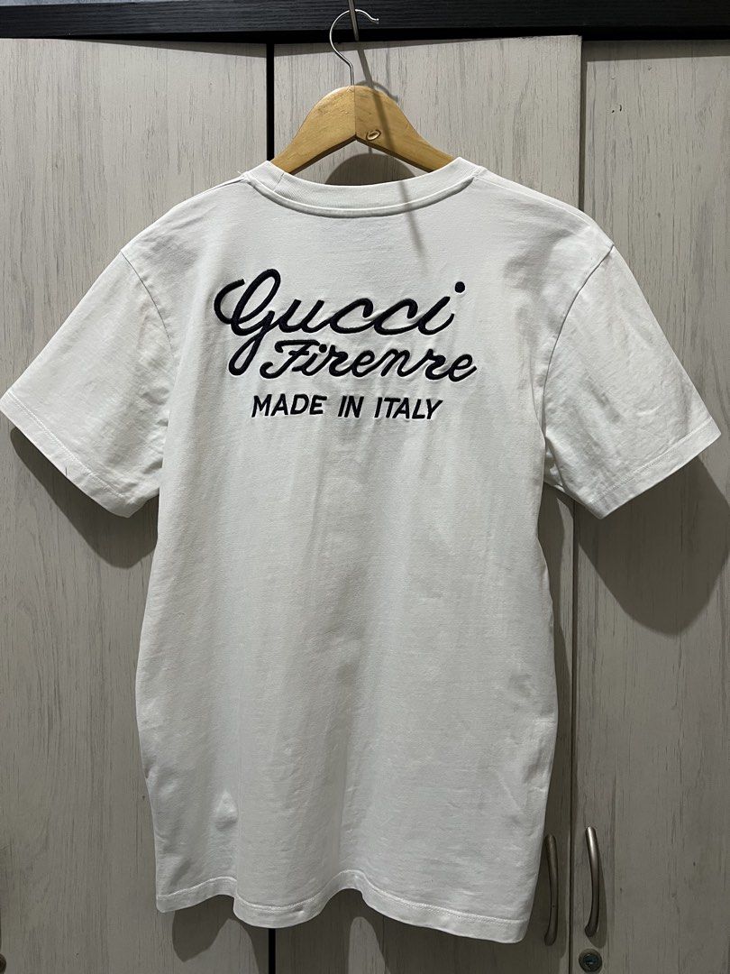 Gucci Embroidery tee (Category: Tshirts & Polo Shirts ) located in Valenzuela. Submitted by streetsource (Listing ID 1430119319, Image 2). Description: Gucci embroidery tee Size xs on tag fit medium Dimensions 27 x 19 Excellent condition Authentic .