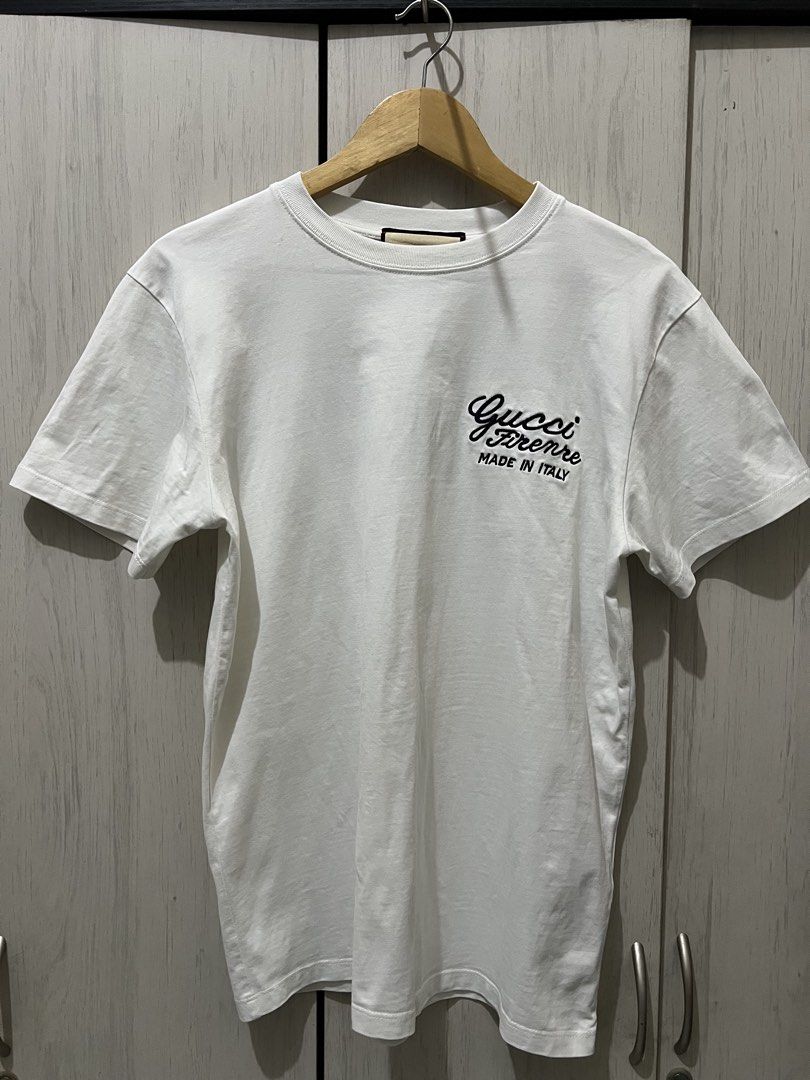 Gucci Embroidery tee (Category: Tshirts & Polo Shirts ) located in Valenzuela. Submitted by streetsource (Listing ID 1430119319, Image 1). Description: Gucci embroidery tee Size xs on tag fit medium Dimensions 27 x 19 Excellent condition Authentic .