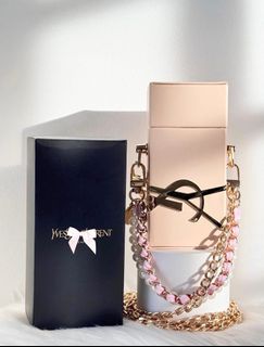 (Category: ) located in . Submitted by luxefindsbyak (Listing ID 1430067080, Image 1). Description: .