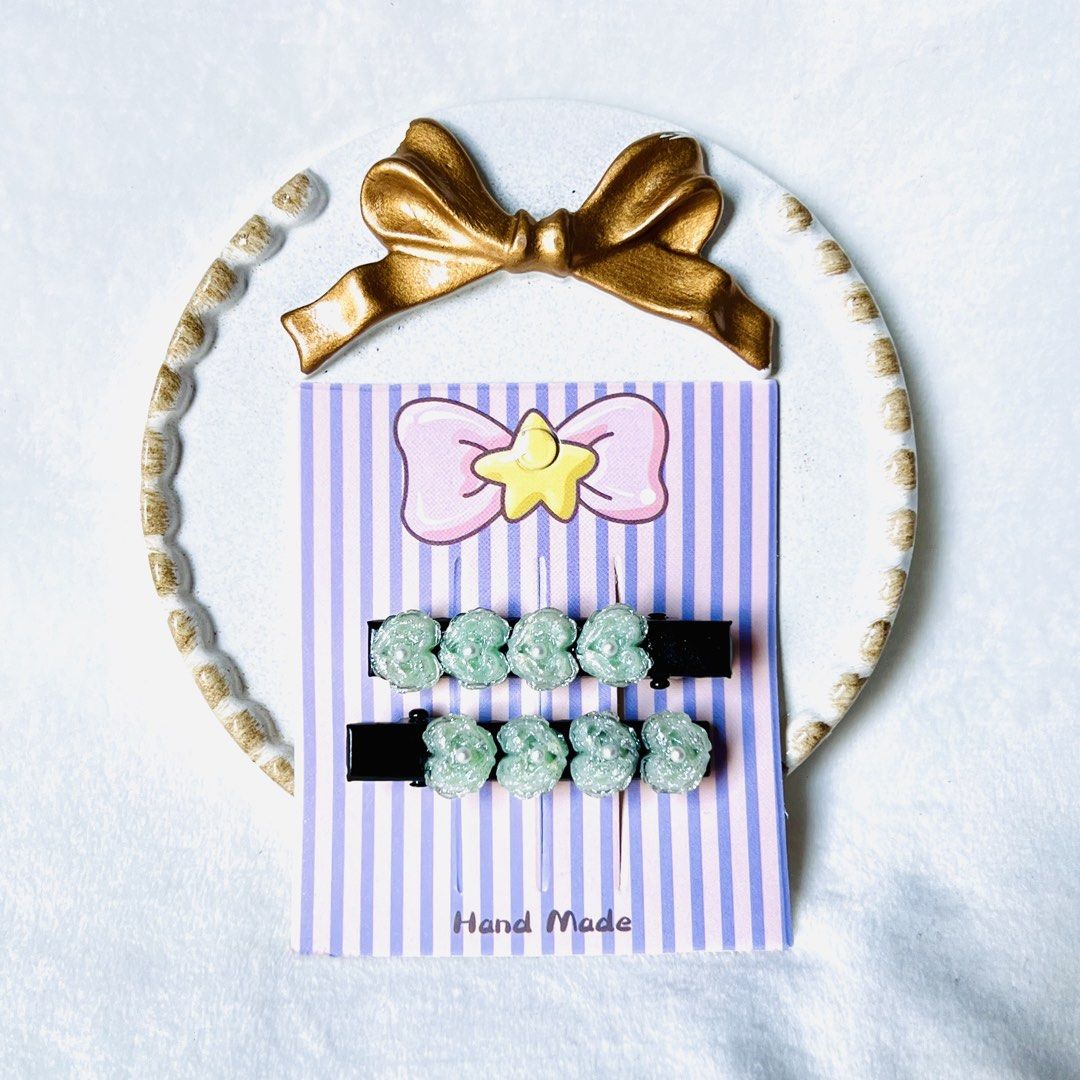 Handmade Floral Hair Clips (Category: Hair Accessories) located in Manila. Submitted by lex_co (Listing ID 1430047678, Image 2). Description: 🌸 Kiddie Hair Clips 🌸 35.00/ pair 3 pairs for 100.00 PM for bulk orders ❤️ #hairclips #anikanik #babygirl #accessories.