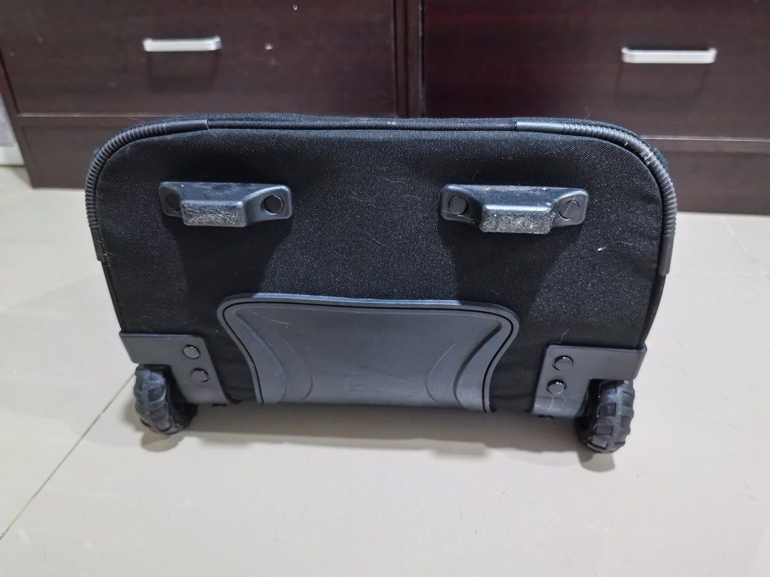 High Sierra Rolling Backpack (Category: Backpacks) located in Quezon City. Submitted by khulas_santos (Listing ID 1430074212, Image 3). Description: High Sierra Backback/Stroller Lightly used Issue: Minimal cratches, can’t remove lock QC.