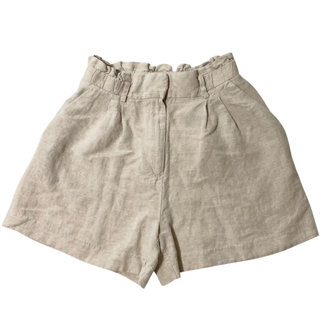 H&M Linen Shorts - EUR 38 (Category: Shorts) located in Cebu City. Submitted by jsnf1234 (Listing ID 1430152835, Image 1). Description: .
