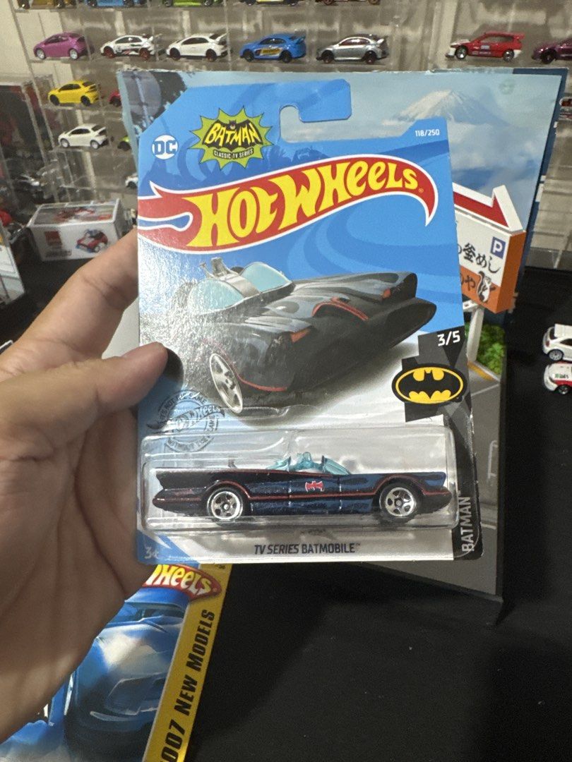 Hot Wheels TV Series Batmobile (Category: Vehicle & Diecast Models) located in Manila. Submitted by altan16 (Listing ID 1430151807, Image 1). Description: .