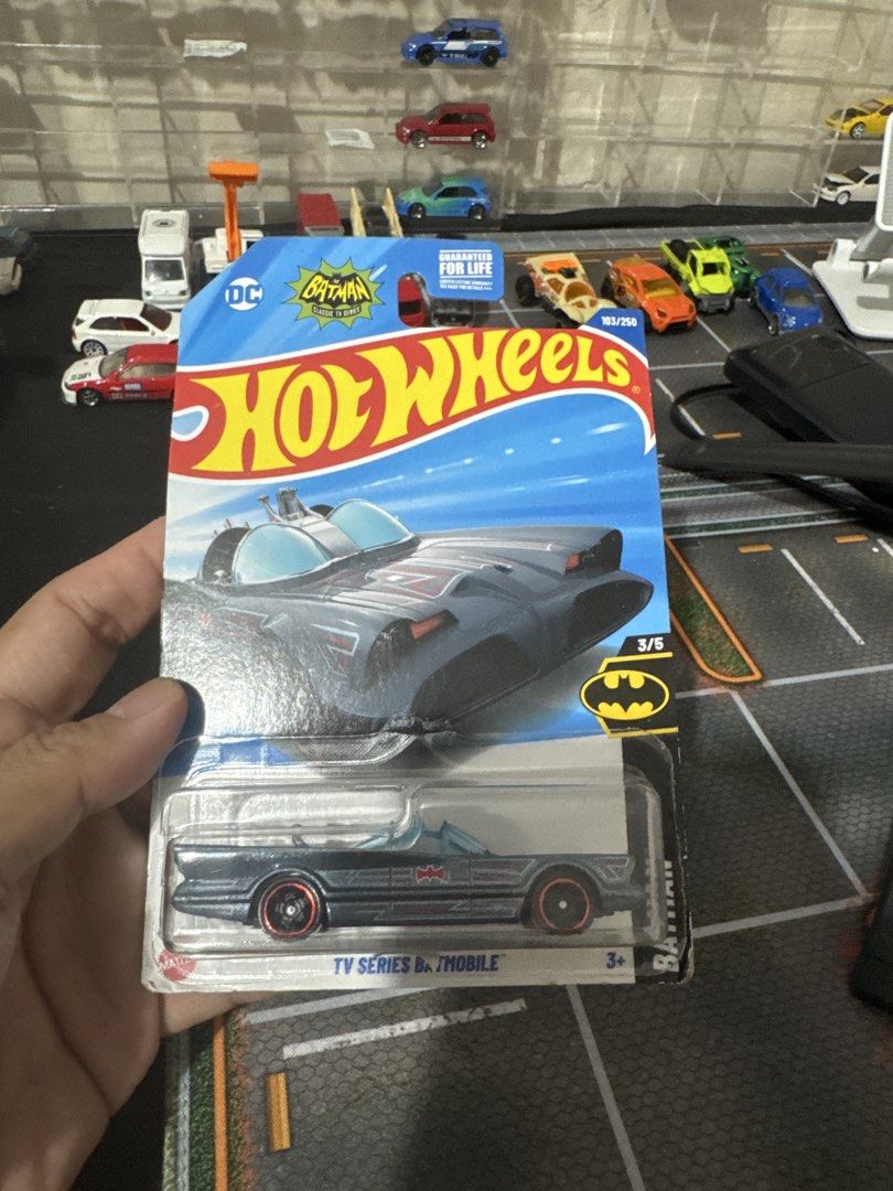 Hotwheels TV Series Batmobile (Category: Vehicle & Diecast Models) located in Manila. Submitted by altan16 (Listing ID 1430151472, Image 1). Description: .