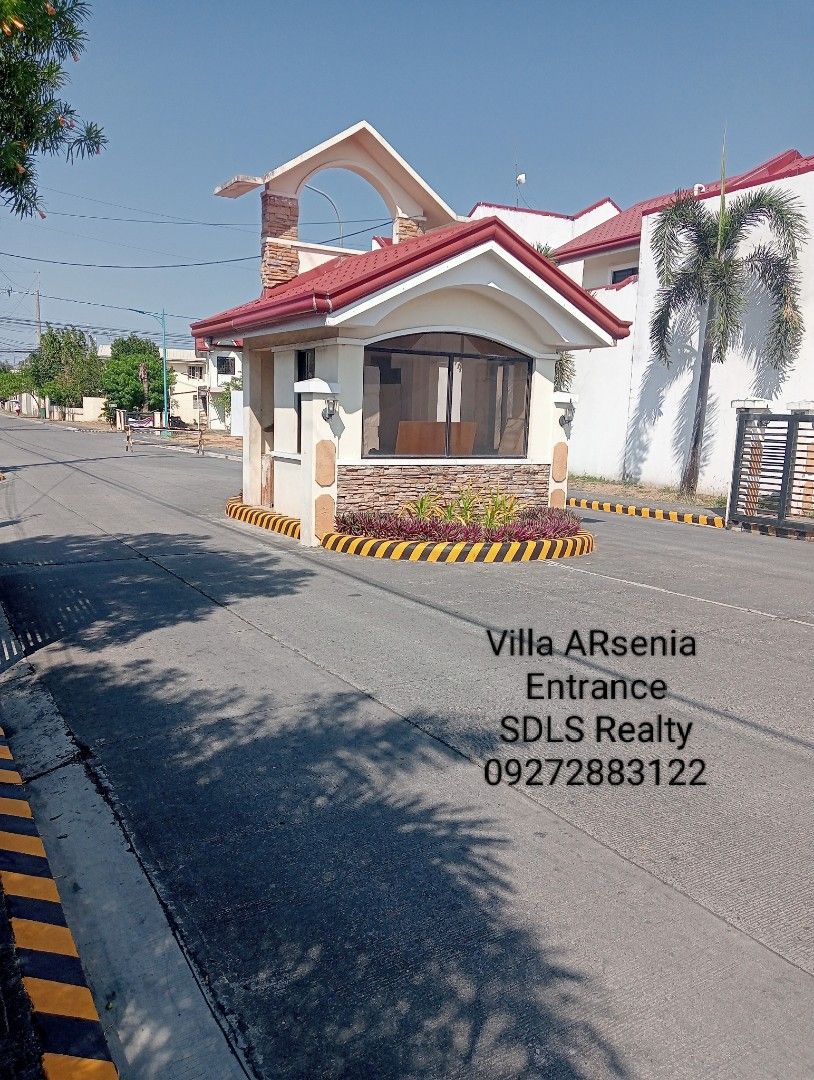 House and Lot (Category: House & Lot) located in Imus. Submitted by melanie.comfortsourc.915 (Listing ID 1430213646, Image 1). Description: House and Lot for Sale, please msg me or call 09272883122 for faster inquiry Reservation 10k , downpayment payable in 6 months, for 80% MA Balance option is 5, 10, or 15 years ang terms, maganda po subd, ang binabaha lng po is hiway kalapit pero inayos na rin po kalsada kung bumaha man ndi man ganun kagrabe..