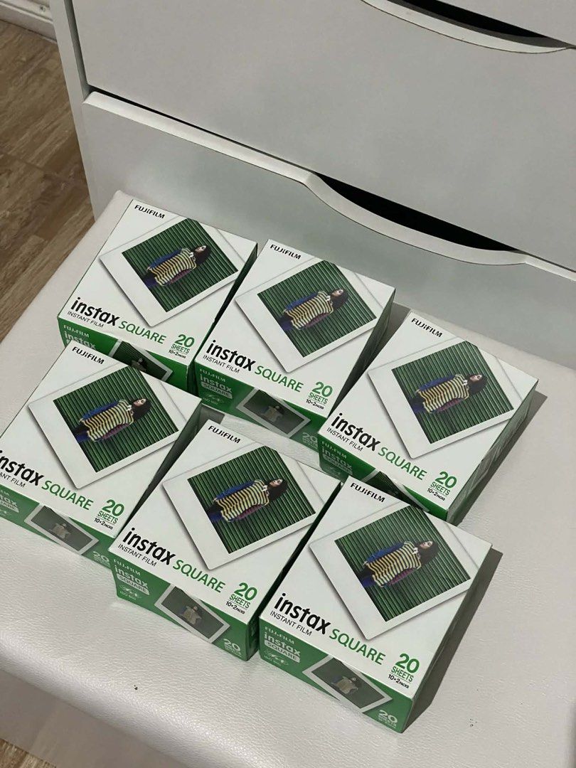 Instax square Film (Category: Cameras) located in Santa Rosa. Submitted by ericsmith1 (Listing ID 1430092595, Image 1). Description: Instax square Film 20 sheets For only 1000 pesos .