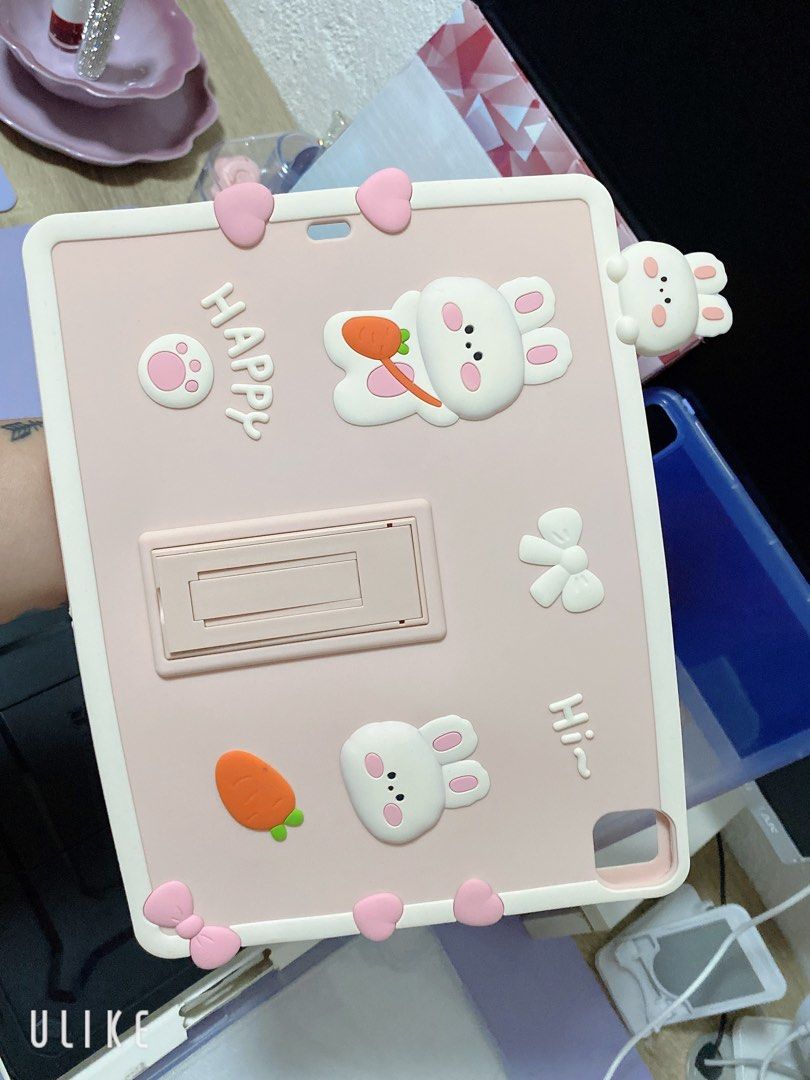 iPad Pro 12.9 inch Cases Tempered Set take all (Category: Cases & Sleeves) located in Angeles City. Submitted by sjd_stuff (Listing ID 1430168641, Image 2). Description: .