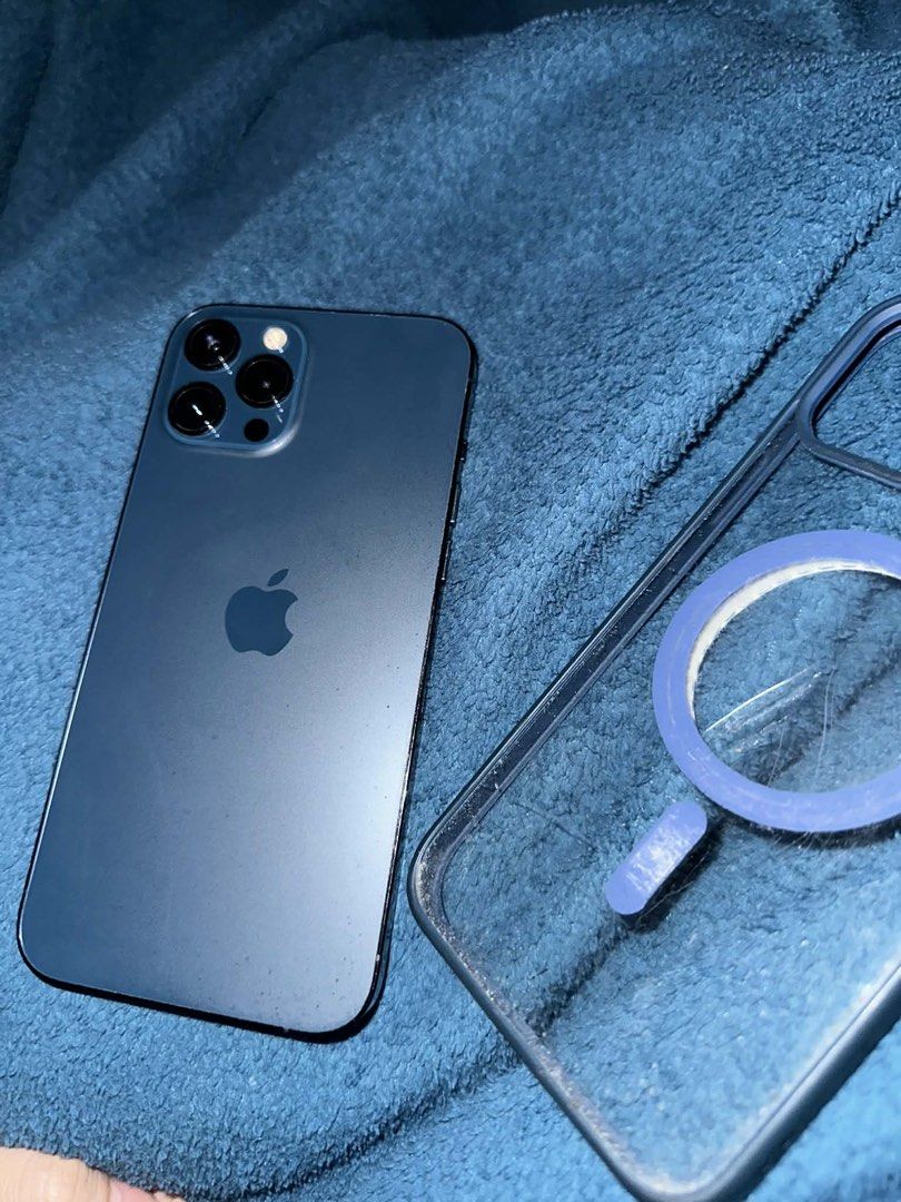 Iphone 12 promax 256 GB (Category: iPhone 12 Series) located in Angeles City. Submitted by meenshopsss (Listing ID 1430169686, Image 3). Description: 256GB iphone 12 pro max Unit only + 1 case No issue 75% battery health Loc: pampanga Rfs: upgrade Lp listed.