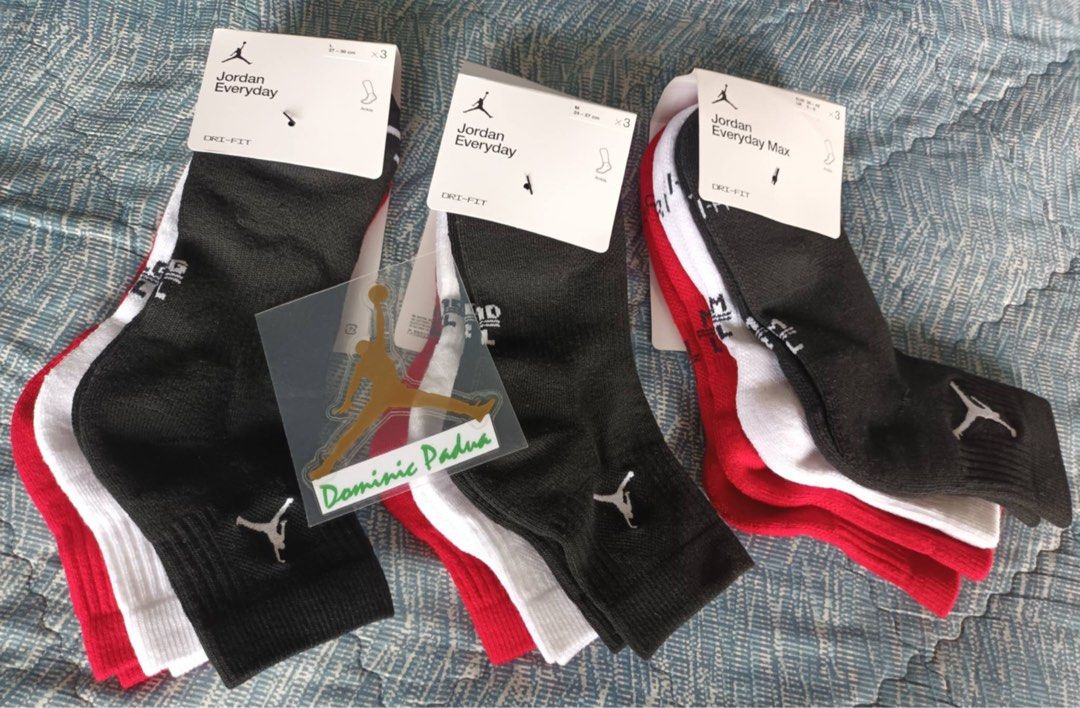 Jordan Ankle Socks - TRICOLOR (Category: Socks) located in Paranaque City. Submitted by amazondrake (Listing ID 1430115251, Image 3). Description: Jordan Ankle socks (TRICOLOR) available in size : S, M, L & XL [subject to size availability] 3pairs/set — @750 / set BELOW SRP of 995/set *also selling per 300/pair AVAILABLE ONHAND FIXED PRICE NO MORE LAST PRICE via LBC or Lalamove delivery fee is at buyers expense .