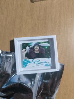 (Category: ) located in . Submitted by clearingmymerch (Listing ID 1430194652, Image 1). Description: .