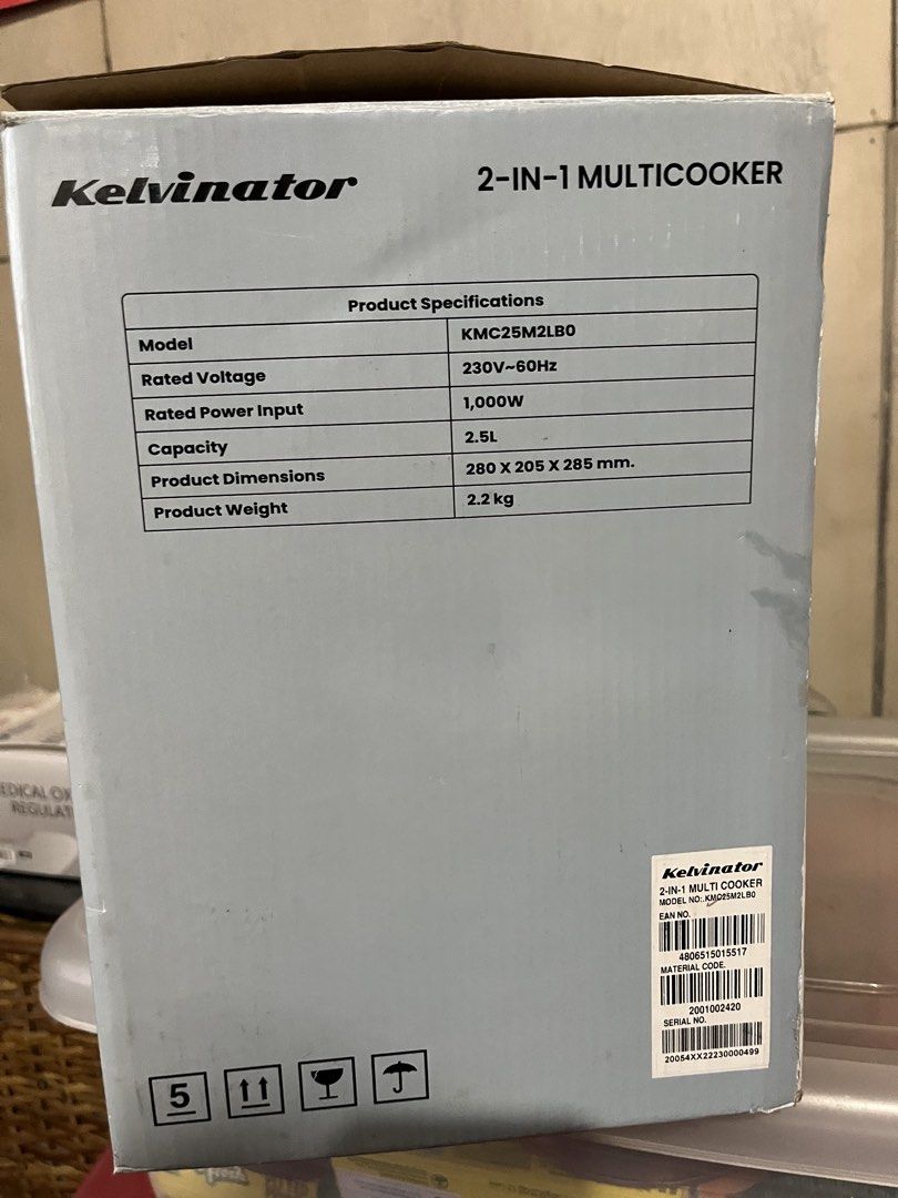 Kelvinator 2-in-1 Multicooker (Category: Cookers) located in Pasay City. Submitted by akosilau (Listing ID 1430125256, Image 2). Description: Kelvinator Multicooker 2 in 1 2.5L.