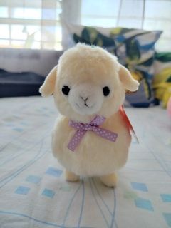 (Category: ) located in . Submitted by prelovedbagsbykei (Listing ID 1430072569, Image 1). Description: .