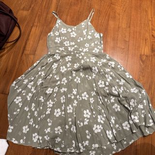 (Category: ) located in . Submitted by joexanne (Listing ID 1430201925, Image 1). Description: .