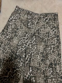 (Category: ) located in . Submitted by kaxea (Listing ID 1430127251, Image 1). Description: .