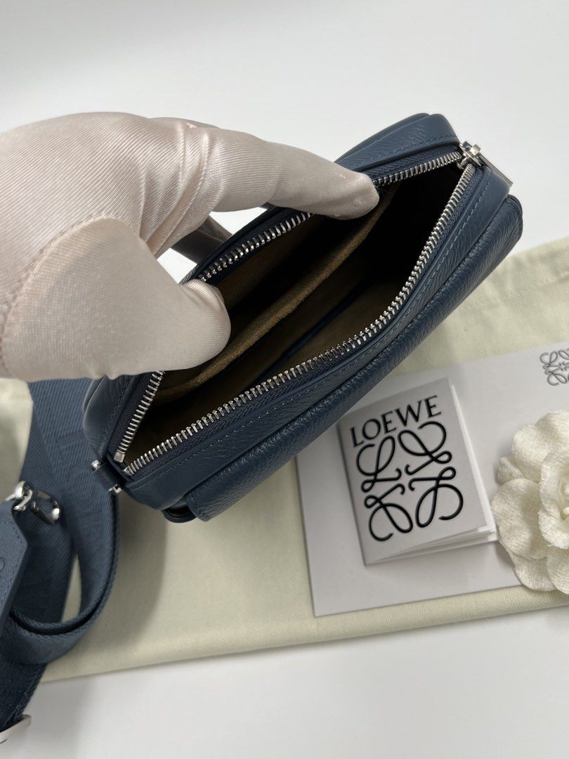 ⚜️Loewe Pebble ✦ Messenger Bag (Category: Luxury Bags & Wallets) located in Makati City. Submitted by 90sangel (Listing ID 1430209027, Image 3). Description: •Item: Loewe Pebble Messenger bag supple grained leather •Size: Small 4.9" x 7.9" •Condition: Unworn. No issue *Includes box, dustbag, cards and paperbag. Giftable! also available in black 🖤.