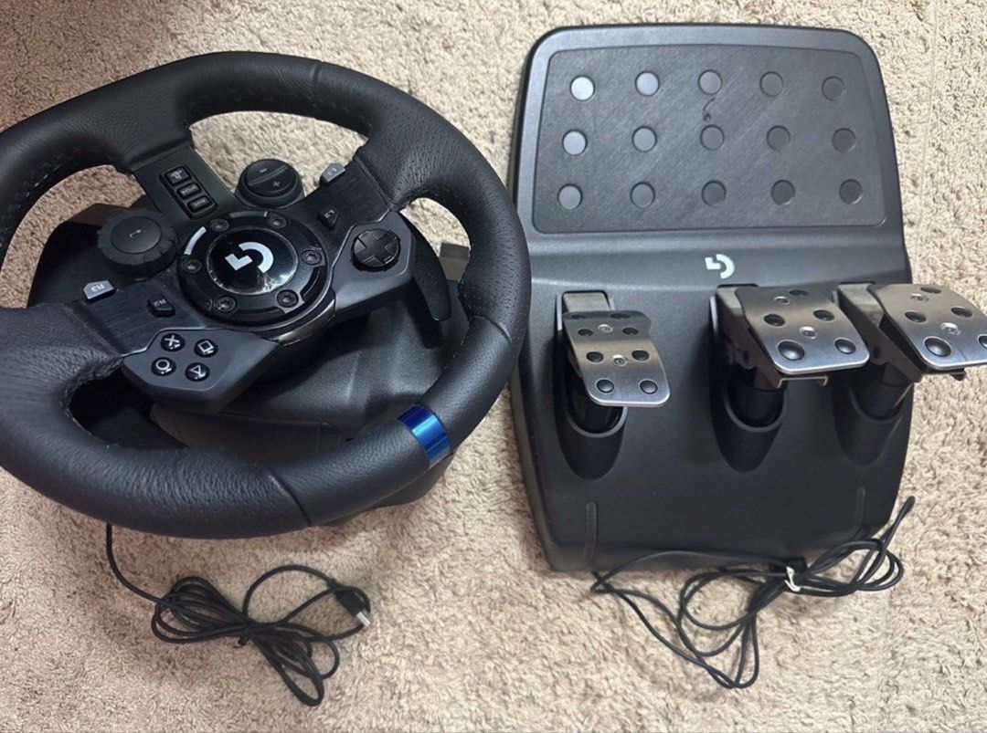 Logitech G923 Steering Wheel and Pedals, Video Gaming, Video Game ...