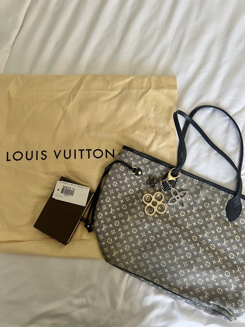 Louis Vuitton Monogram Idylle Neverfull MM (Category: Luxury Bags & Wallets) located in Quezon City. Submitted by goldenfinds.ph (Listing ID 1430104498, Image 2). Description: Louis Vuitton Monogram Idylle Neverfull MM with free bag charm and original dust bag Lightly used, personal preloved No major flaws Negotiable for sure buyers Pm for more pictures .