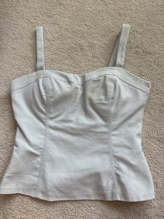 (Category: ) located in . Submitted by tweetytweet (Listing ID 1430046944, Image 1). Description: .