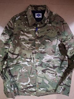 （分類：）位於 。 由 nikeclotbape 提交（商品編號 1430061062，圖片 1）。簡介： 。