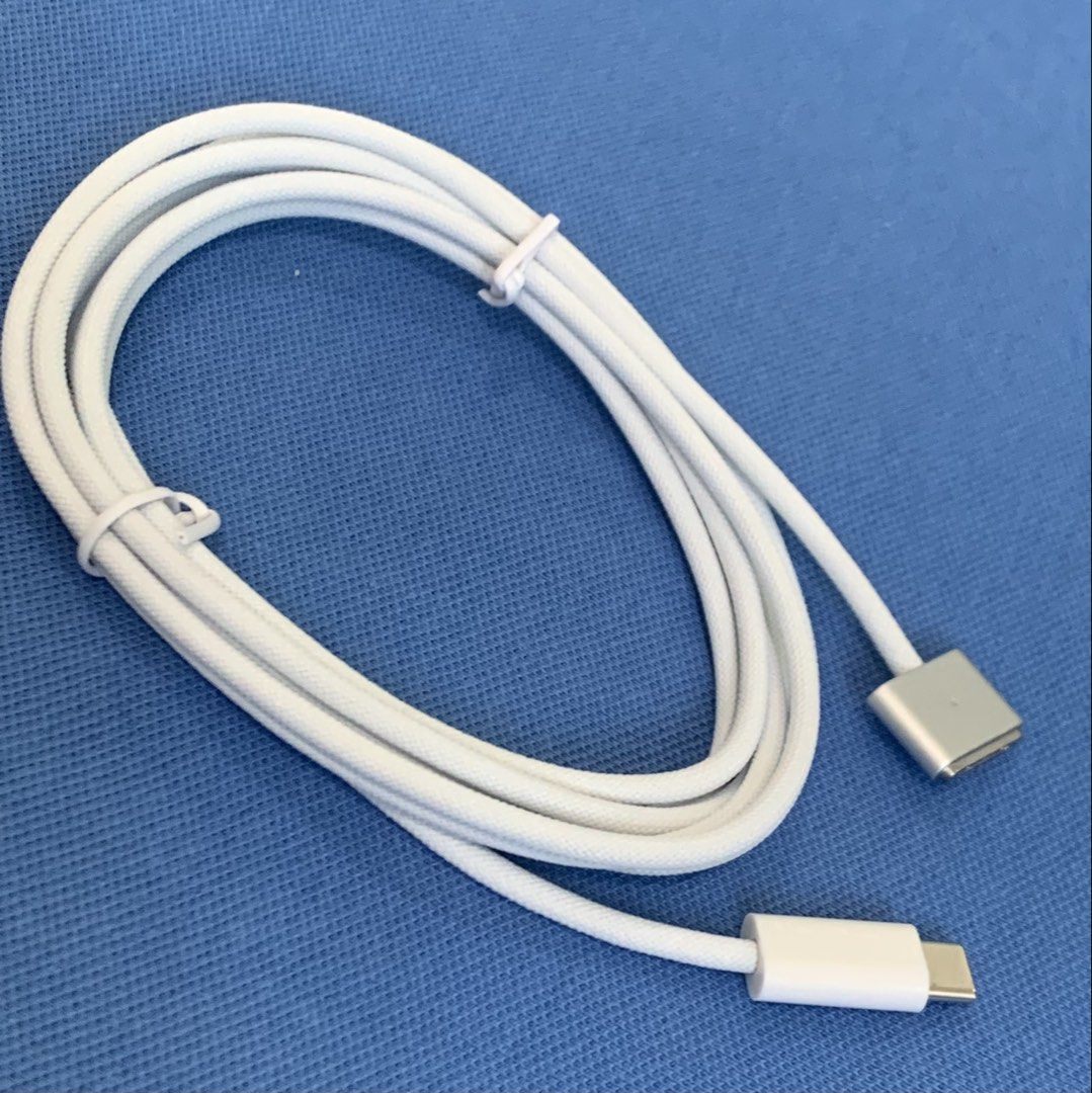 MagSafe 3 MagSafe 4 Cable (2m) (Category: Chargers) located in San Juan City. Submitted by ph_gadgets_hub (Listing ID 1430134768, Image 3). Description: 💯% apple accessories😍 💯% data sync supported 💯% MFM Certified 💯% brand new WE ARE STILL ON SALE‼️ Promo!! ₱1,300 USB-C to MagSafe 3 Cable (2m) (type c to magsafe 3 cable) ❤️ ₱1,000 30W USB-C Power Adapter ₱1,400 61W USB-C Power Adapter ₱1,600 87W USB-C Power Adapter ₱1,800 96W USB-C Power Ad