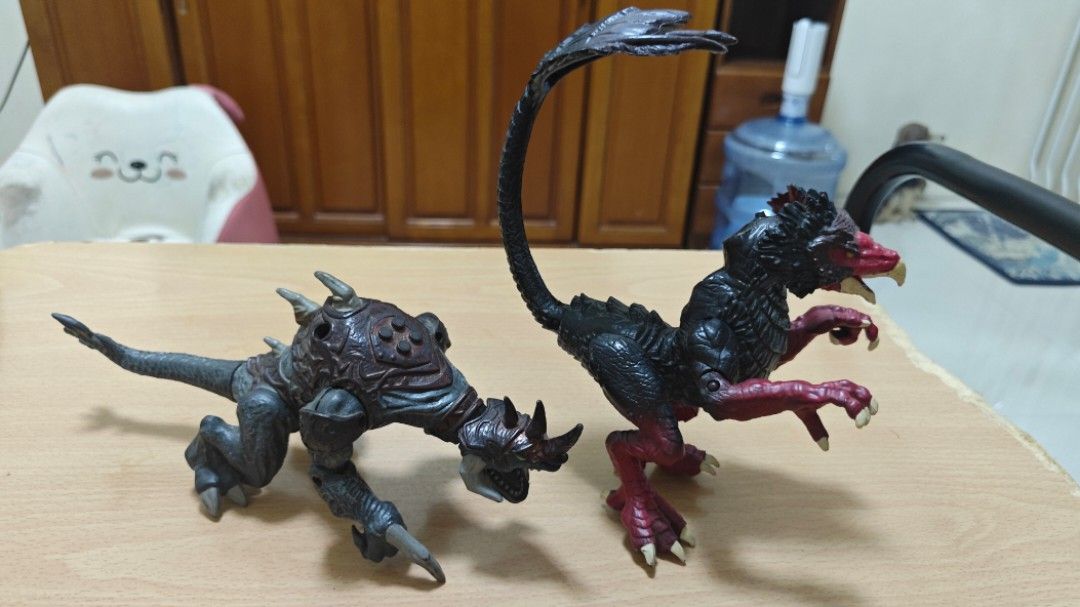 Mega Bloks Dragon Action Figures (Category: Lego & Building Sets) located in Manila. Submitted by skyreva (Listing ID 1430167152, Image 1). Description: Good condition, incomplete but playable and okay for display.