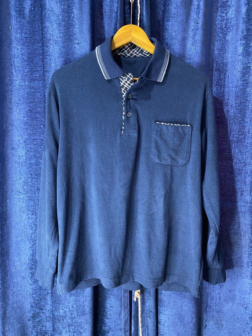 Navy Blue Long Sleeve Quarter Buttons (Category: Tshirts & Polo Shirts ) located in Cagayan de Oro. Submitted by r.twosix (Listing ID 1430058550, Image 2). Description: Navy Blue Long Sleeve Quarter Buttons (erased yung tag) Size: W21 L26 • Very nice cloth • Cotton 100 Excellent Condition 350 + sf 📍 Cagayan de Oro City.