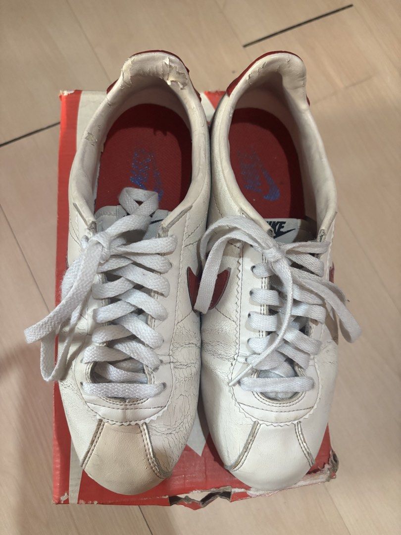 Nike Cortez White Red Sneakers (Category: Sneakers) located in Quezon City. Submitted by zairgange (Listing ID 1430038079, Image 1). Description: .