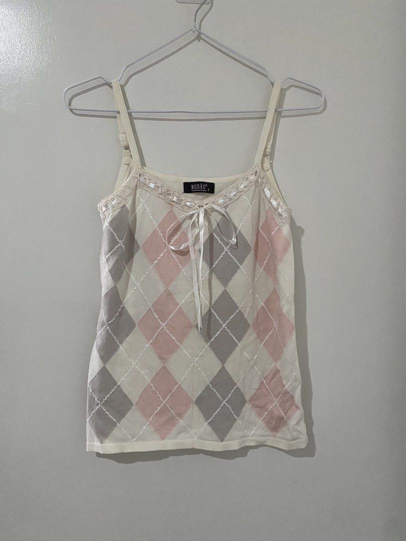 Preppy Y2K Argyle Print Sequined Tank Top (Category: Sleeveless) located in Bulacan. Submitted by spicycheetaur (Listing ID 1430104778, Image 1). Description: Knitted Few missing sequins GCash/Maribank J&T/Lalamove.