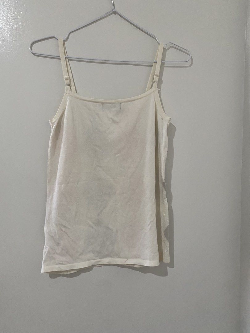 Preppy Y2K Argyle Print Sequined Tank Top (Category: Sleeveless) located in Bulacan. Submitted by spicycheetaur (Listing ID 1430104778, Image 2). Description: Knitted Few missing sequins GCash/Maribank J&T/Lalamove.