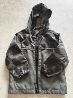 （分類：）位於 。 由 sashaoww 提交（商品編號 1430043617，圖片 1）。簡介： 。