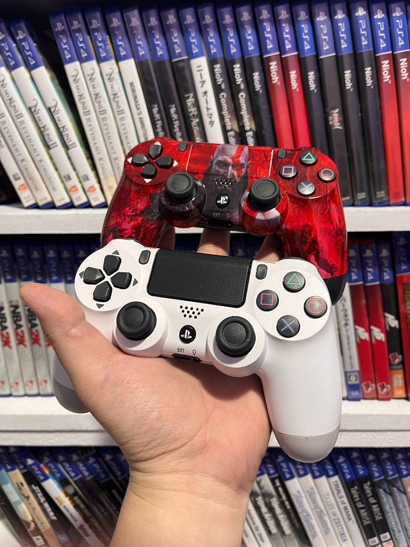 PS4 DualShock 4 Controller (Category: Controllers) located in Manila. Submitted by earlelizan41906 (Listing ID 1430031872, Image 1). Description: "-FOR SALE ONLY- Dualshock 4 controller -Compatible with PS4, PC, Mobile, Steamdeck, etc -All Original / Authentic Message for full pricelist and available stocks. 5 days replacement warranty We have physical store at Sampaloc Manila. YES, madaming stocks! Unli test upon pick pick-up, delivery is availa