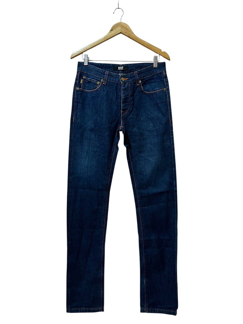 Raf By Raf Simons - Yellow Patent Back Pockets - Jeans (Category: Jeans) located in Quezon. Submitted by _sortofgoodsph (Listing ID 1430103069, Image 1). Description: Raf By Raf Simons - Yellow Patent Back Pockets - Jeans Size 30 on tag Dimensions: Waistline - 30” Length - 43” Front rise - 9.5” Inseam - 32” Thigh - 10” Knee - 8” Leg opening - 6.5” Excellent condition No issue Note: Feel free to ask questions before purchasing.