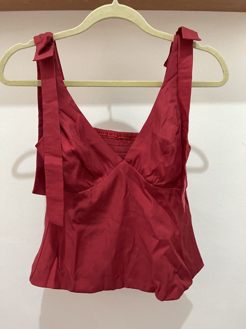 Red Sleeveless V-Top with Ribbon (Category: Blouses) located in Taguig. Submitted by destashph_ (Listing ID 1430099680, Image 1). Description: .