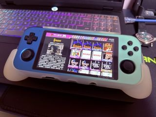 （分類：）位於 。 由 nevetsccf 提交（商品編號 1430144186，圖片 1）。簡介： 。