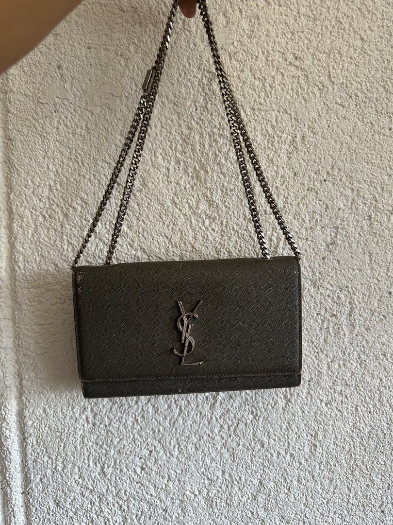 Saint Laurent Kate Chain Wallet Bag (Category: Luxury Bags & Wallets) located in Makati City. Submitted by ourtinycloset (Listing ID 1430057543, Image 1). Description: .