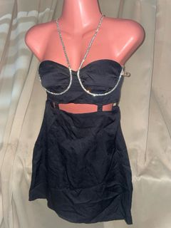 (Category: ) located in . Submitted by closetbymint (Listing ID 1430043552, Image 1). Description: .