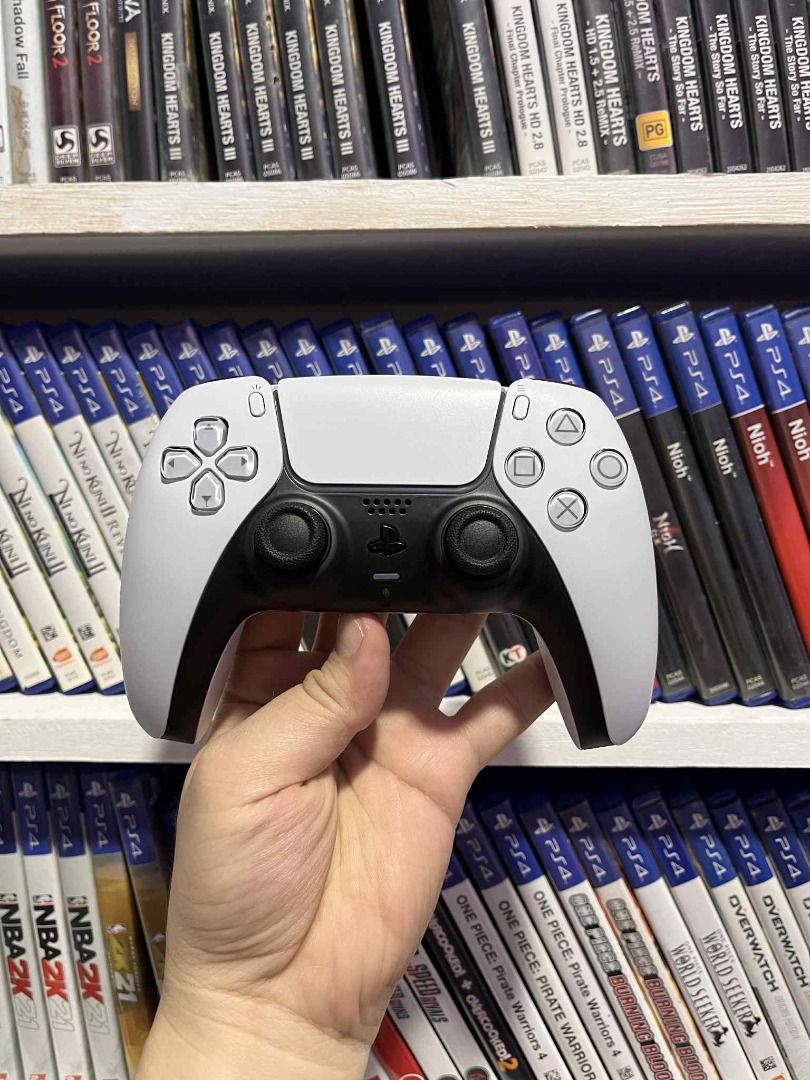 Sony PlayStation 5 DualSense Wireless Controller (Category: Controllers) located in Manila. Submitted by earlelizan41906 (Listing ID 1430033796, Image 1). Description: """ 🎮 PS5 DUALSENSE CONTROLLERS UPDATED STOCKS AS OF TODAY: ✔️Original / Authentic - used, pre-owned, no issues P2,695 - White P2,995 - Midnight Black P2,995 - Cosmic Red P3,595 - Volcanic Red P5,595 - Ghost of Yotei Gold (brand new) P5,595 - Ghost of Yotei Black (brand new) BRAND