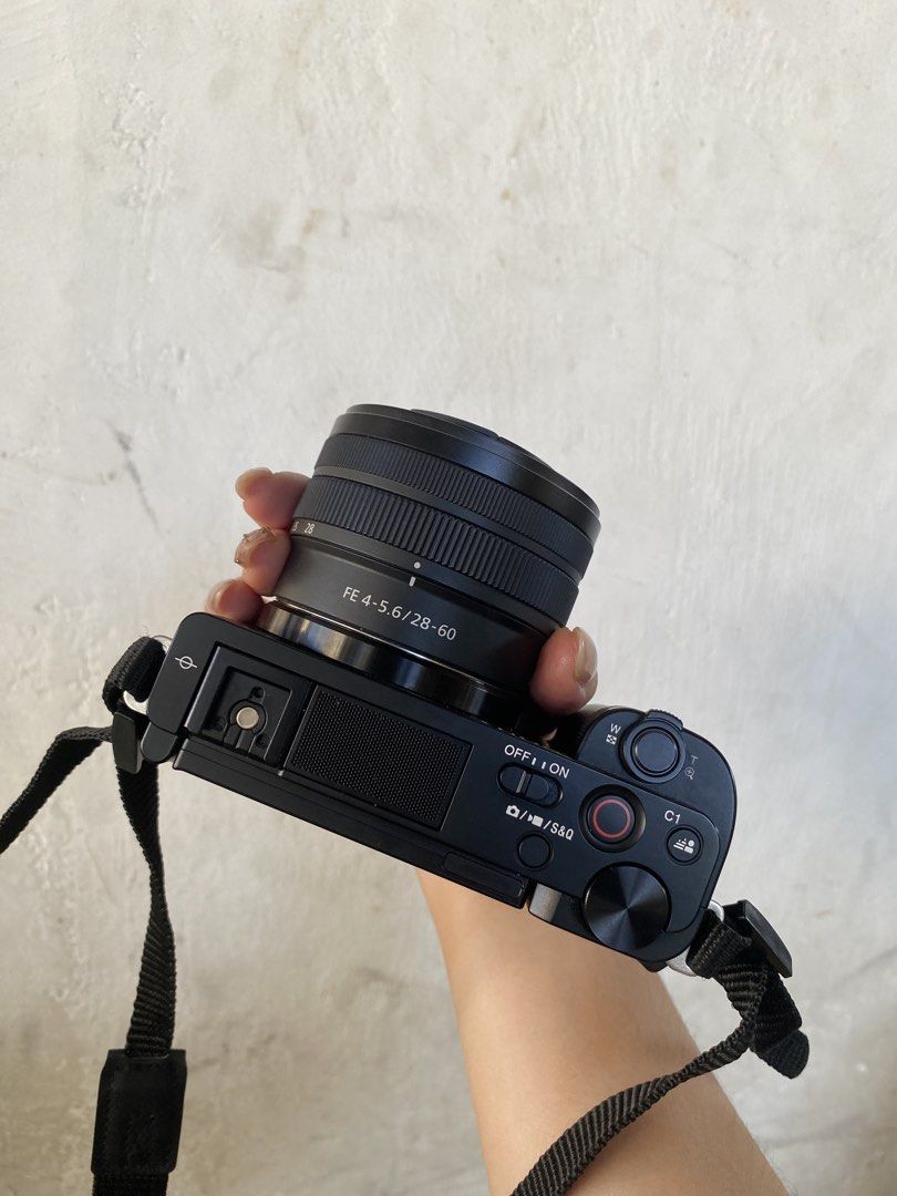 Sony ZV-E10 4K Camera (Category: Cameras) located in Quezon City. Submitted by cheddarscorner (Listing ID 1430101981, Image 3). Description: With box, SD Card, Lens and case..