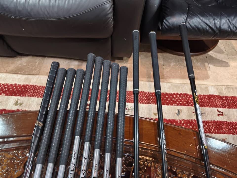 Srixon Gie Golf Set (Category: Golf) located in Paranaque City. Submitted by chips24 (Listing ID 1430046686, Image 3). Description: For Sale Srixon Set. °Srixon Gie Miyazaki R flex graphite shaft irons. °Srixon woods. °Srixon ZTX driver °Bag included in good condition for only 29.9k pick up Bf Paranaque free shipping within MM..