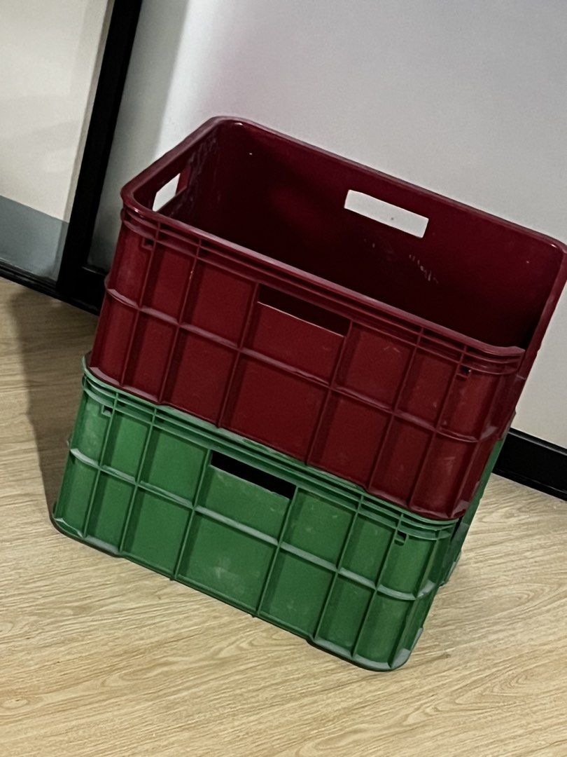 Stackable Storage Crates (Category: Storage Boxes & Baskets) located in Bulacan. Submitted by gcdeclutters_malolosbulacan (Listing ID 1430034993, Image 1). Description: Decluttering sale — bawas gamit lang po for space 😊 Maayos pa at matibay, ready gamitin 💪 📦 Stackable Industrial Crates (Heavy Duty) ✔ High-quality plastic (HDPE) ✔ Stackable – space saver ✔ Industrial grade – matibay kahit mabigat ✔ May handles – madaling buhatin ✔ Open front 