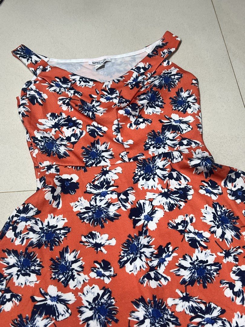 Suite Blanco Floral Dress (Category: Dresses) located in Quezon City. Submitted by ninny.ph (Listing ID 1430155471, Image 3). Description: 🧷off shoulder dress 🧷RFS: not my style 🧷no when worn pic 🫶 Details of each items can be seen on each photos. DM me if you have any inquiries and if you want more photos of the item/s ! TERMS AND CONDITION ‼️ Payment first before checkout; Send proof of payment * NO RETURN, NO EXCHANGE POLICY * NO CANCELLAT