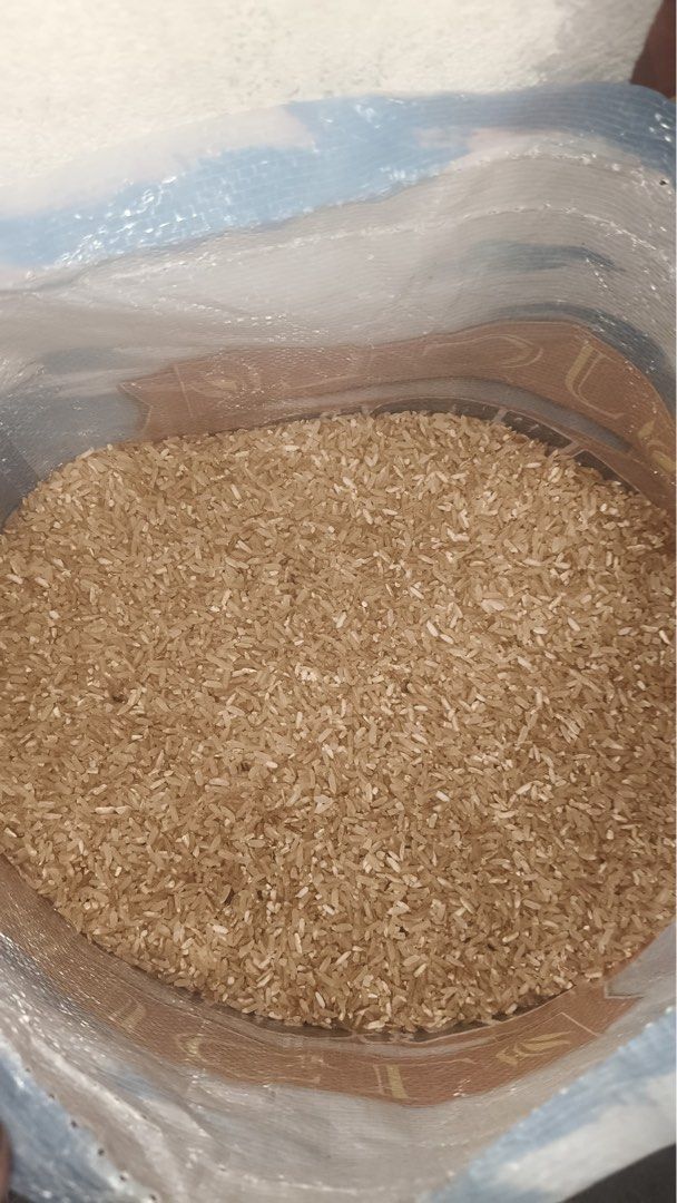 Super Rice - Brown and Black Rice (Category: Fresh Produce) located in Makati City. Submitted by adodo123 (Listing ID 1430048806, Image 1). Description: Bagong ani galing tuguegarao malambot pwede per kilo .
