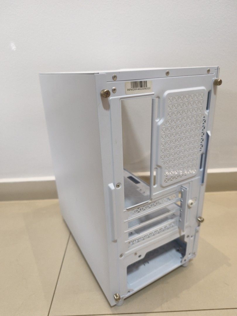 Techware Infinity M2 White PC Case (#casing #pc #computer #CPU #fishtank)419589253549926403