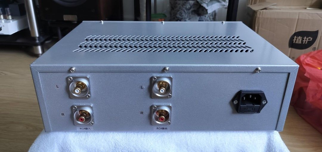 Tube Preamplifier421323256418816001