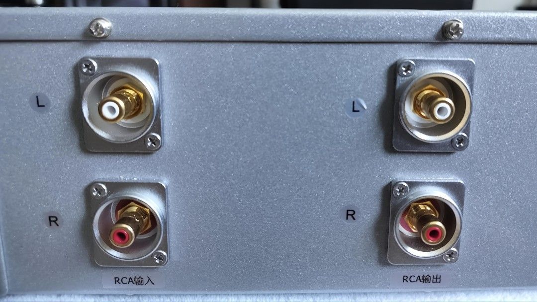 Tube Preamplifier421323256418816002