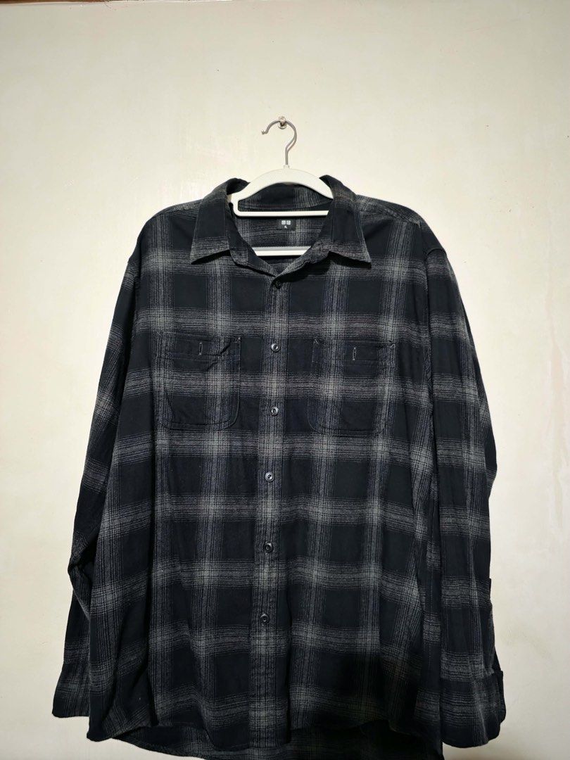 Uniqlo Flannel Shirt (Category: Tshirts & Polo Shirts ) located in San Fernando. Submitted by bizarrethrifting (Listing ID 1430055217, Image 2). Description: Large to xl fittings.