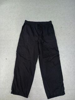 SELUAR Collection item 1
