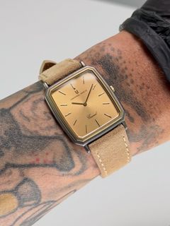 (Category: ) located in . Submitted by e.s.watches (Listing ID 1430175353, Image 1). Description: .