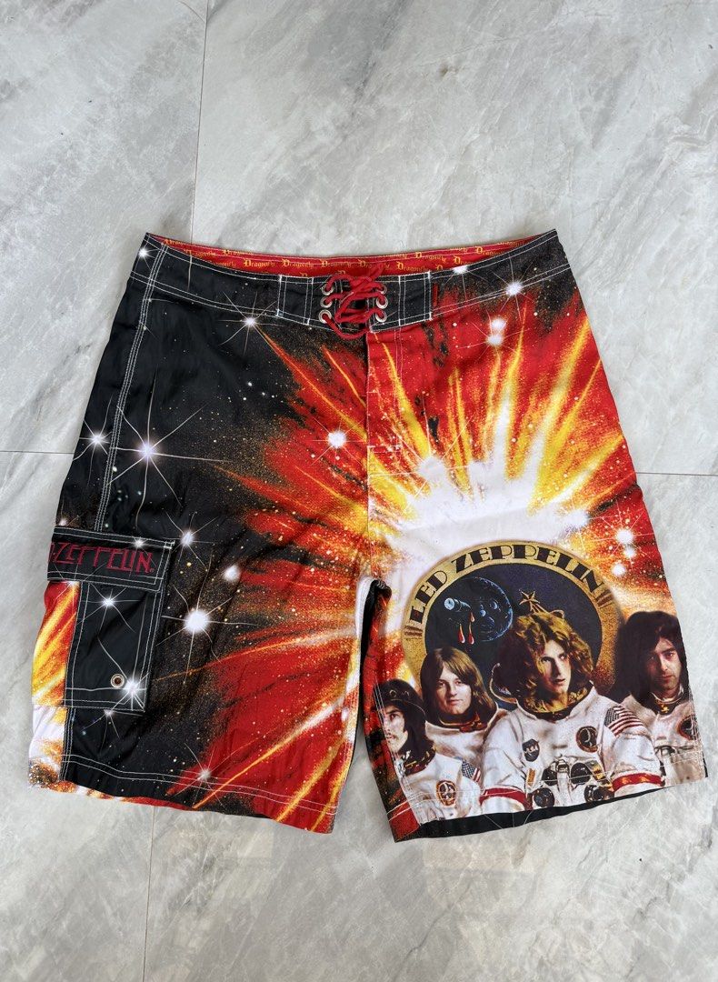 Vintage Dragonfly Led Zeppelin Graphic Shorts (Category: Shorts) located in Quezon. Submitted by se7en-e11even (Listing ID 1430064539, Image 1). Description: VINTAGE LED ZEPPELIN BY DRAGONFLY SIZE 36 PM 📥.
