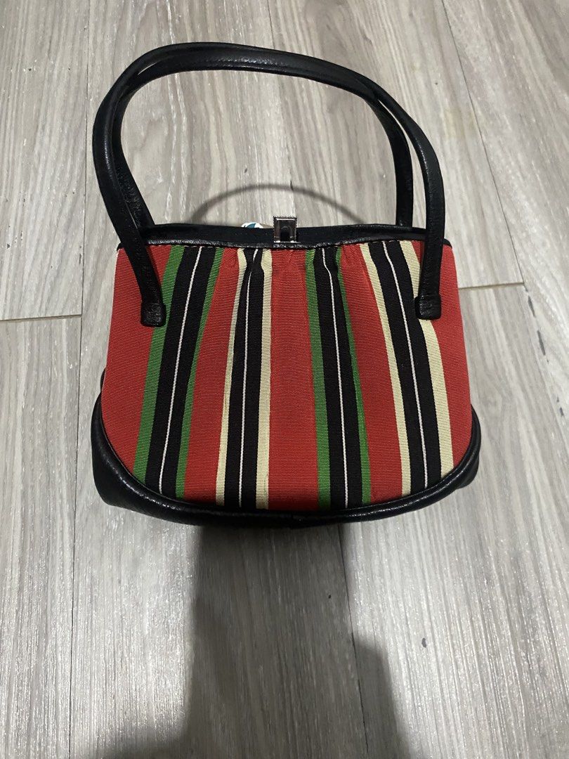 Vintage Handbag with Striped Design (Category: Luxury Bags & Wallets) located in Valenzuela. Submitted by chimera.111 (Listing ID 1430130707, Image 1). Description: Hand bag from Japan Not sure about the brand since there’s no tags but the quality is really nice Issues if any are seen in the pic.